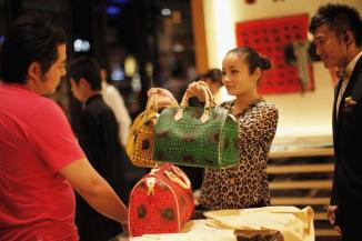 chinese consumers bis